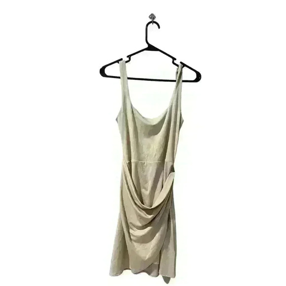 Wilfred Aritzia Lune Saturn beige m wrap dress women’s size medium - Picture 3 of 7